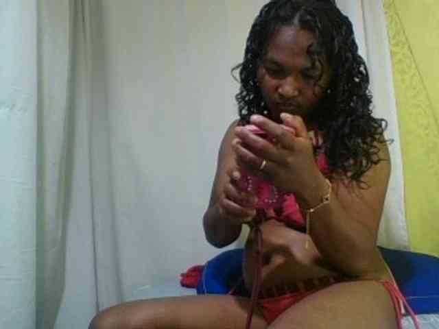 AZURAHRK webcam