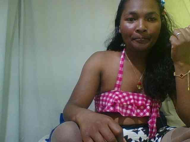 AZURAHRK webcam