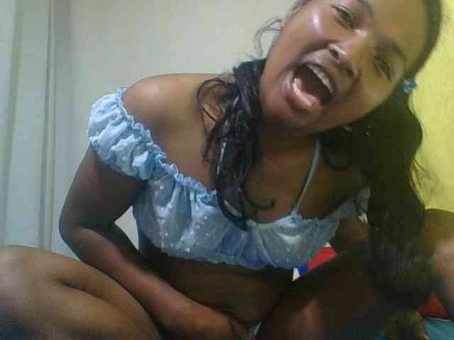AZURAHRK webcam