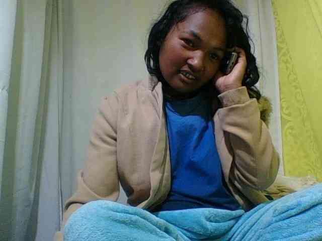 AZURAHRK webcam