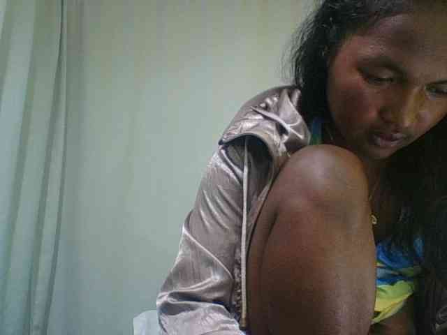 AZURAHRK webcam