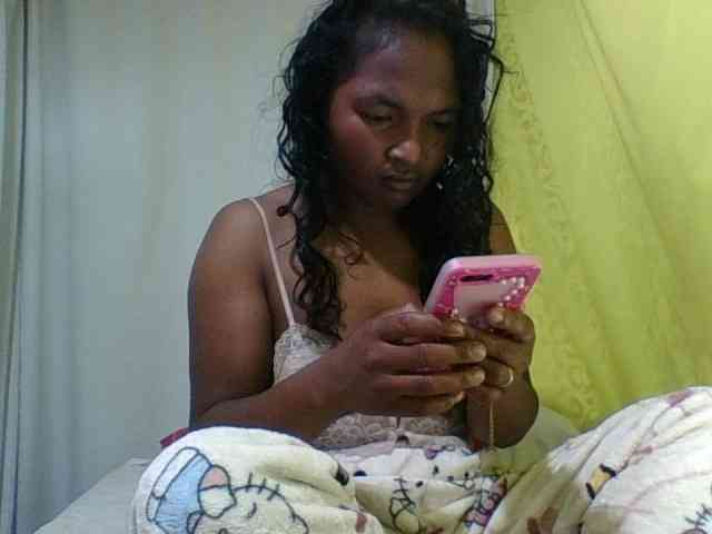AZURAHRK webcam