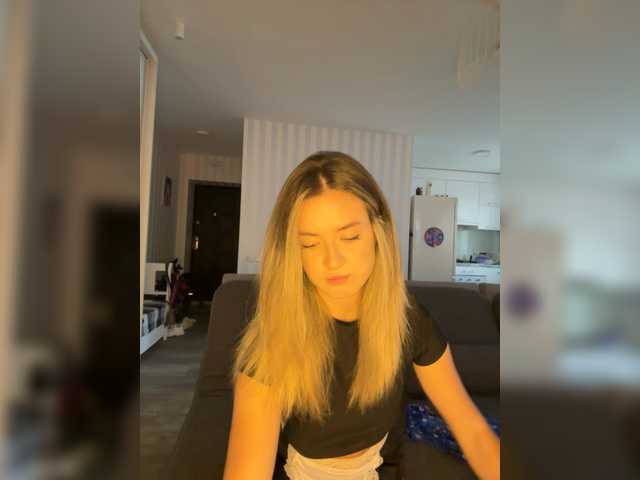 nikiyuli webcam