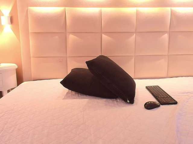 PaulaMonroe live cam on BongaCams