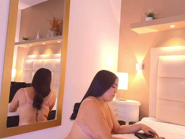 PaulaMonroe live cam on BongaCams