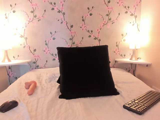 PaulaMonroe live cam on BongaCams