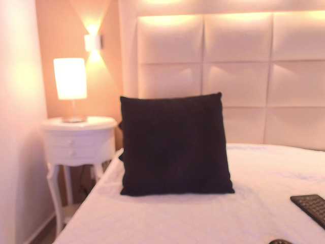 PaulaMonroe live cam on BongaCams