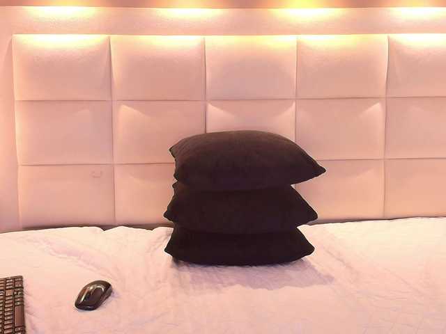 PaulaMonroe live cam on BongaCams