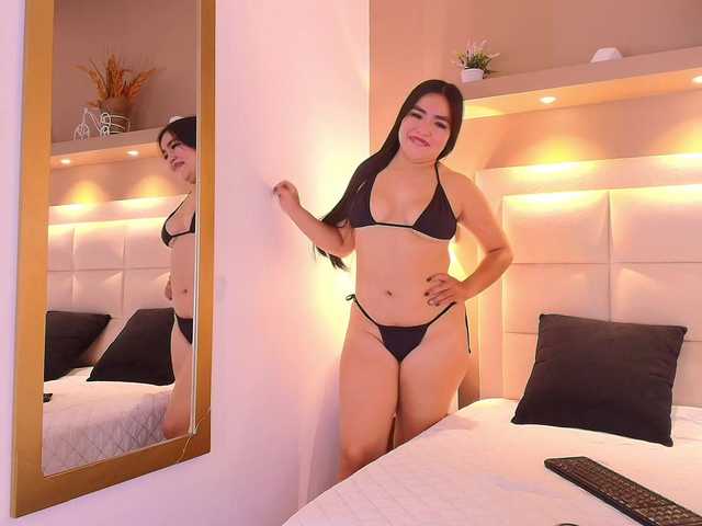 PaulaMonroe live cam on BongaCams