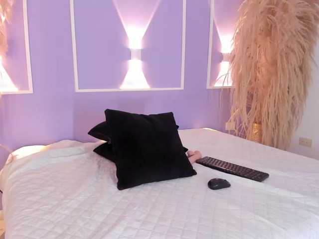 PaulaMonroe live cam on BongaCams