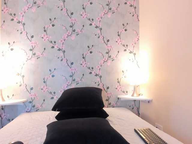 PaulaMonroe live cam on BongaCams