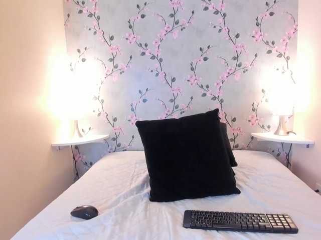 PaulaMonroe live cam on BongaCams
