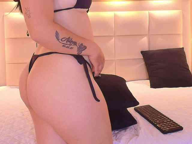 PaulaMonroe webcam