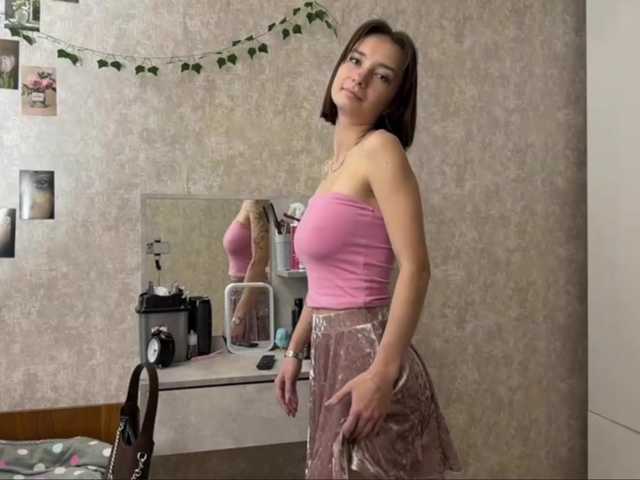 MarieDrakeford live cam on BongaCams