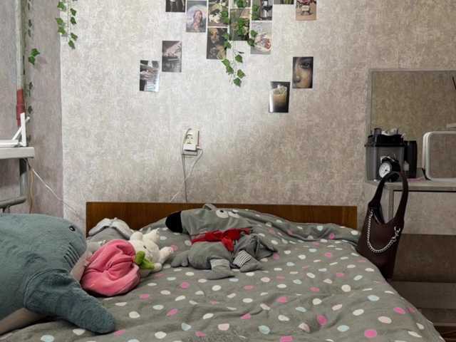 MarieDrakeford live cam on BongaCams