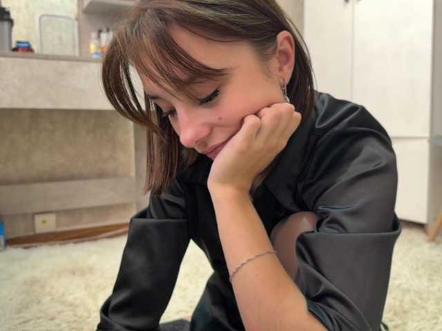 MarieDrakeford live cam on BongaCams