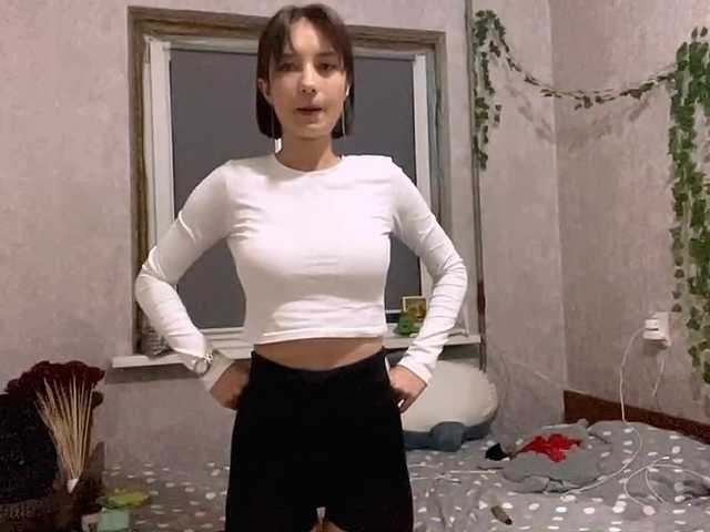 MarieDrakeford live cam on BongaCams