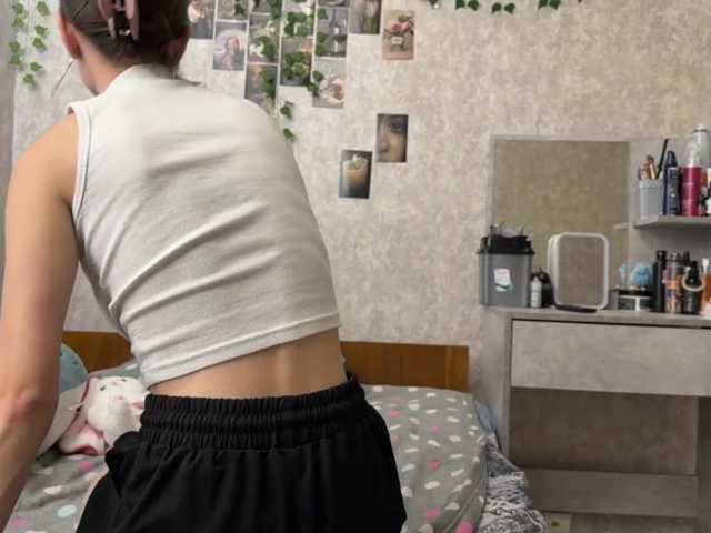 MarieDrakeford live cam on BongaCams