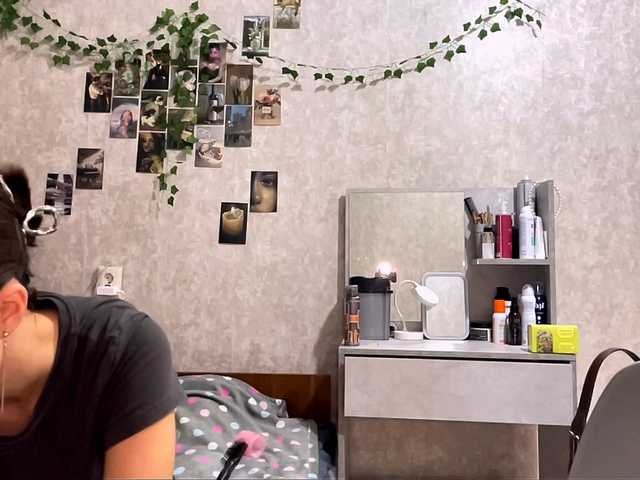 MarieDrakeford live cam on BongaCams