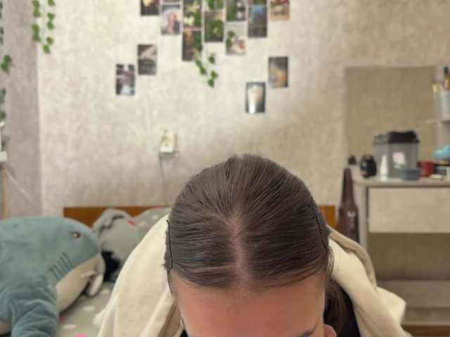 MarieDrakeford live cam on BongaCams