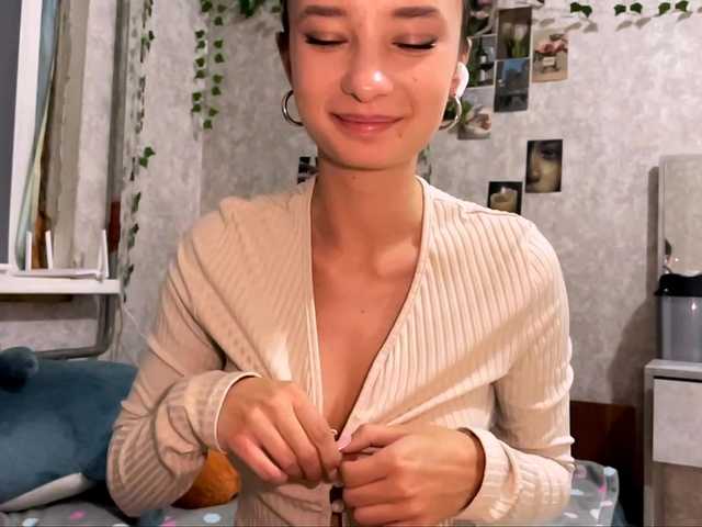 MarieDrakeford live cam on BongaCams