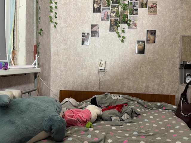 MarieDrakeford live cam on BongaCams