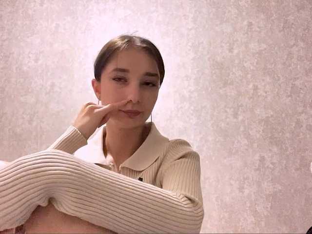 MarieDrakeford live cam on BongaCams