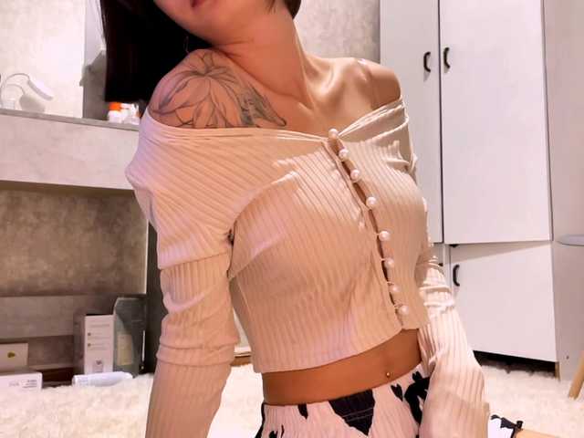 MarieDrakeford live cam on BongaCams