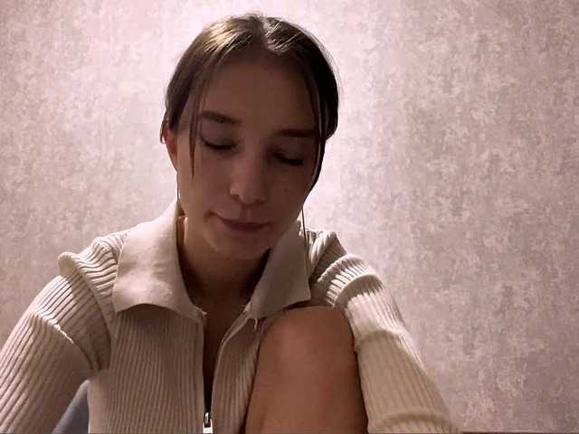 MarieDrakeford live cam on BongaCams