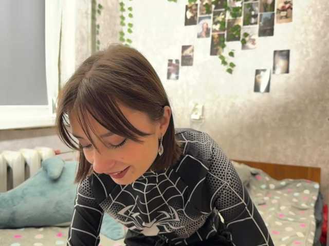 MarieDrakeford live cam on BongaCams