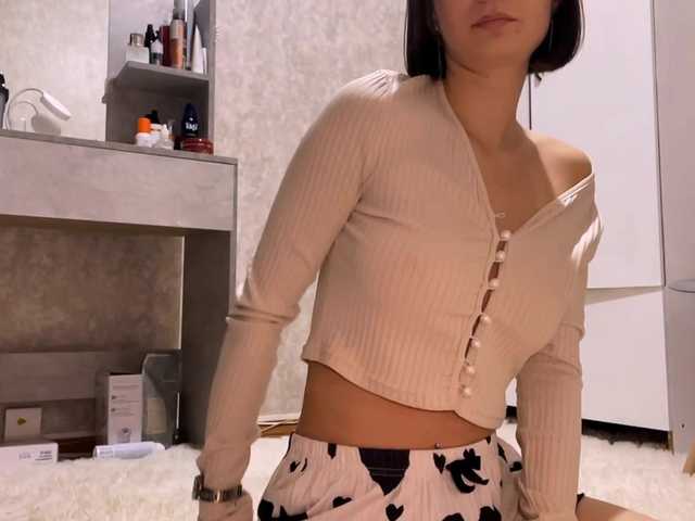 MarieDrakeford live cam on BongaCams
