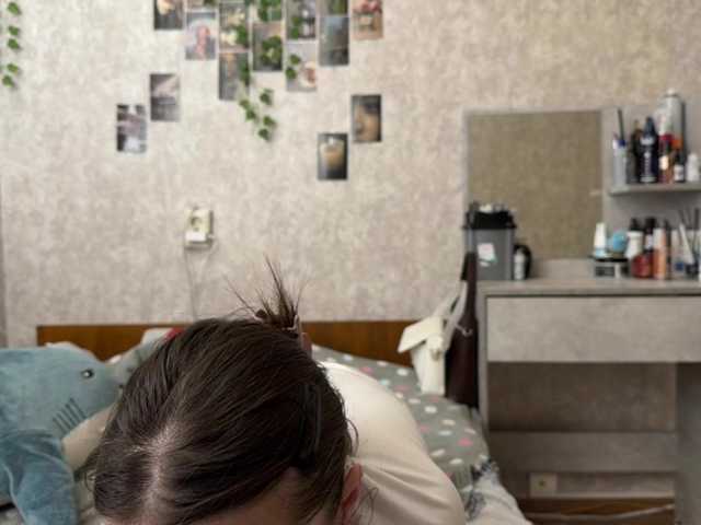 MarieDrakeford live cam on BongaCams
