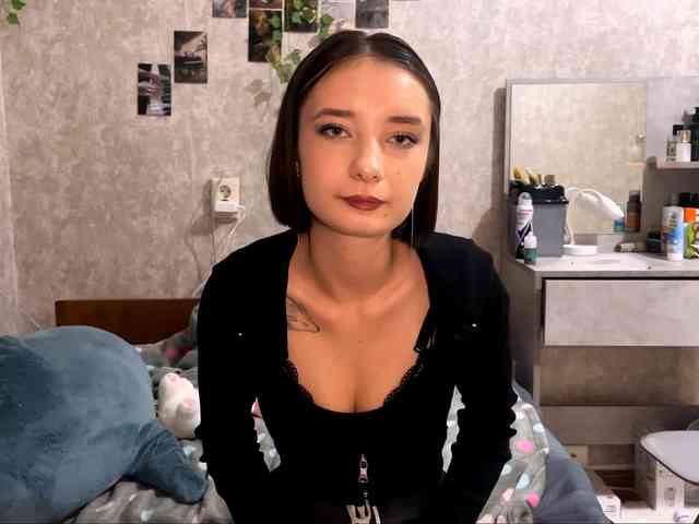 MarieDrakeford webcam