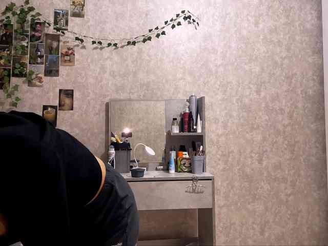 MarieDrakeford webcam