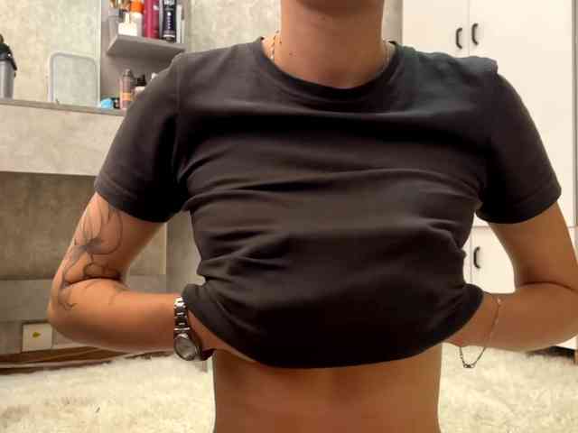 MarieDrakeford webcam
