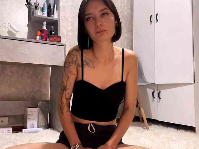 MarieDrakeford webcam