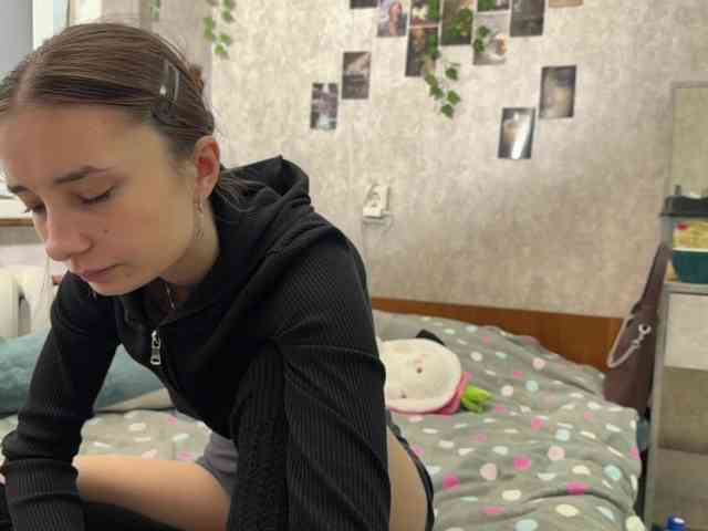 MarieDrakeford webcam