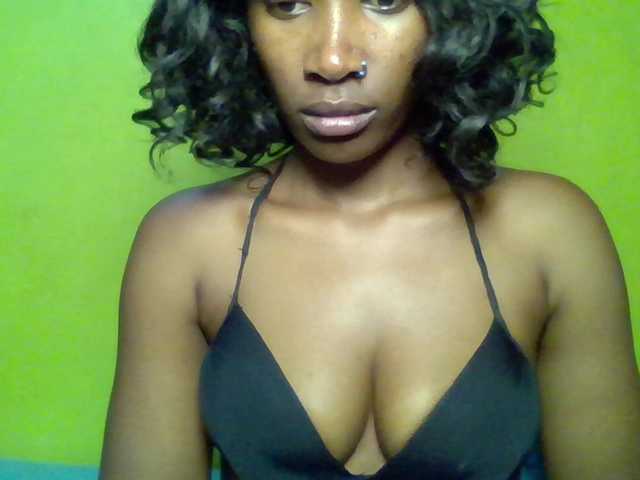 Wildy-Savage live cam on BongaCams