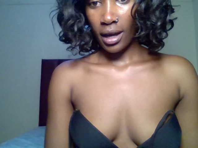 Wildy-Savage live cam on BongaCams