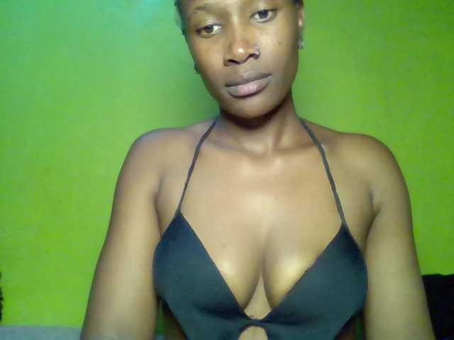 Wildy-Savage live cam on BongaCams