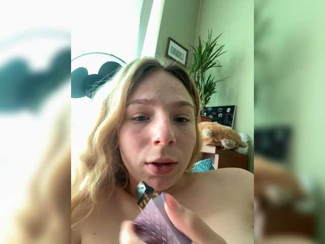 helga21000