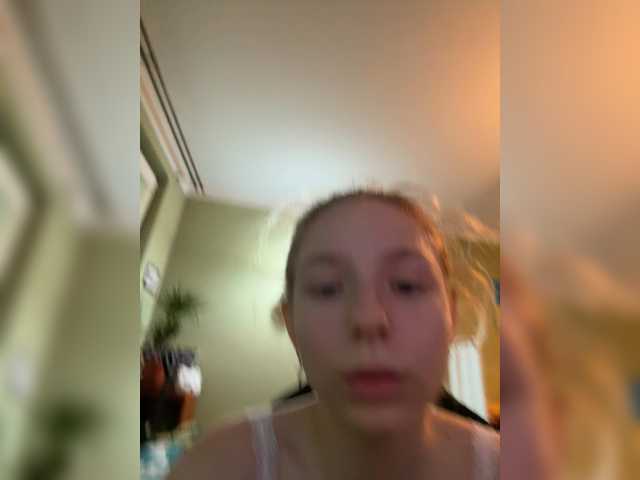 helga21000 live cam on BongaCams