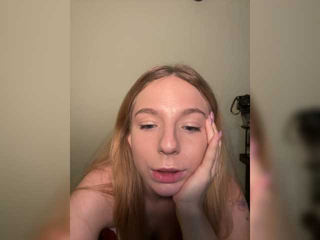 helga21000 live cam on BongaCams