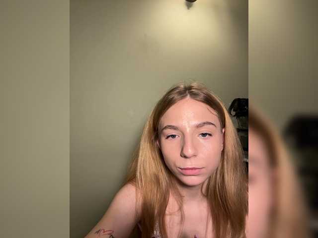 helga21000 live cam on BongaCams