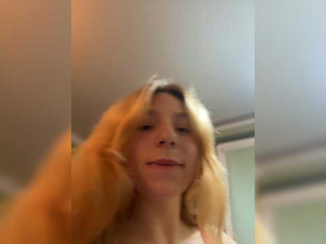 helga21000 live cam