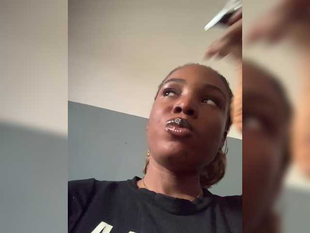 Cookie-12 live cam on BongaCams