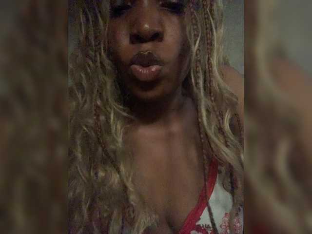 Cookie-12 live cam on BongaCams
