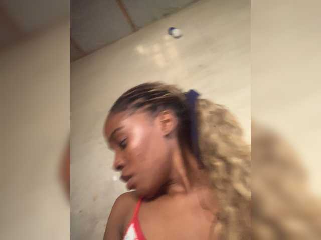 Cookie-12 live cam on BongaCams