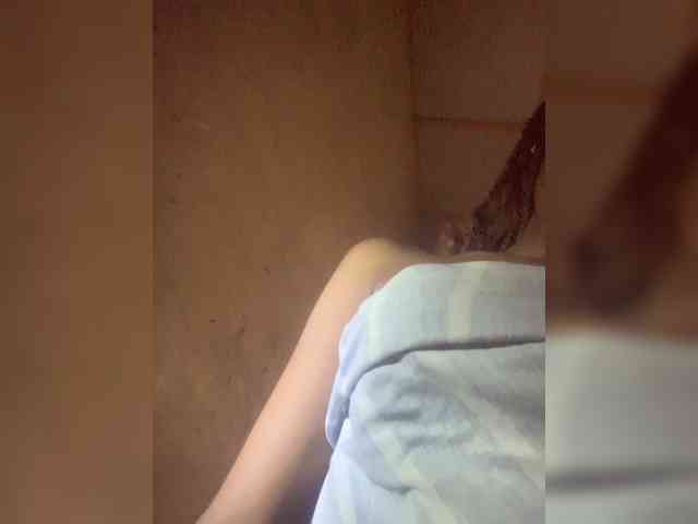 Cookie-12 webcam