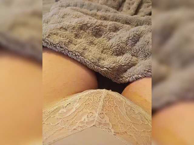 Lina74, 21 y/o - Live Cam on BongaCams